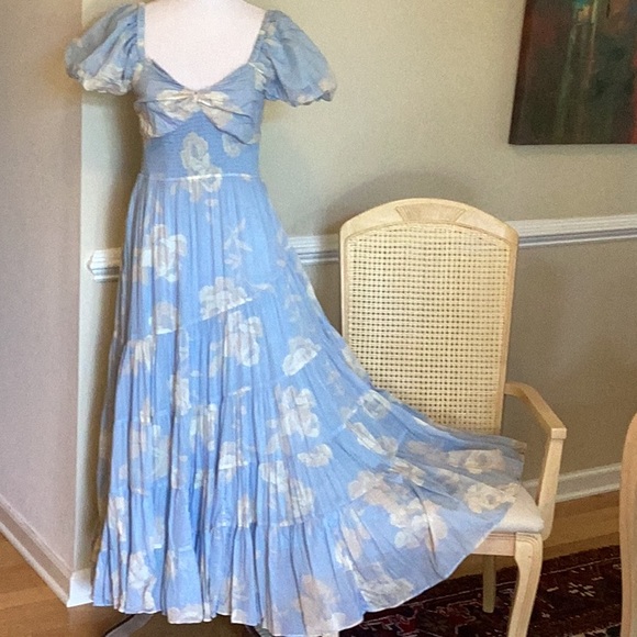 Free People like new worn twice size large. Blue white and gray smocked bodice - Picture 1 of 8